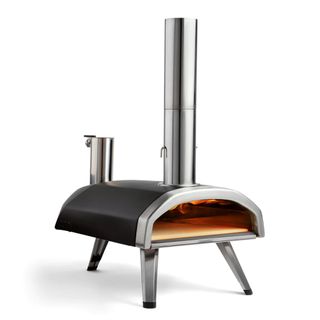 Ooni Fyra 12 pizza oven