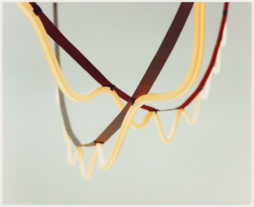 wavy light against a plain background