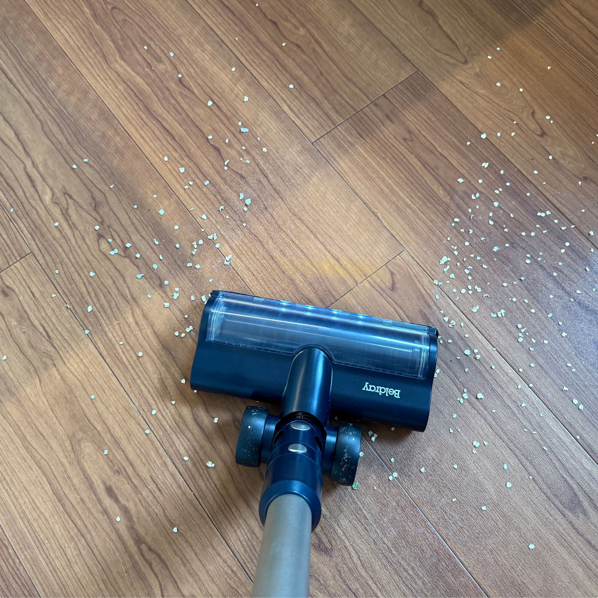 Using the Beldray Airgo to vacuum wooden floors