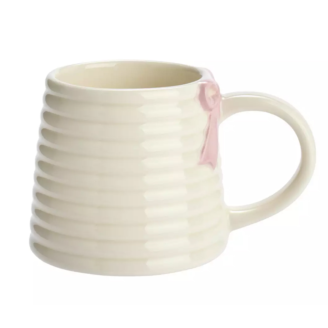 Dunelm mug with bow 