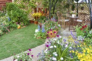Why a Clutter-Free Backyard Is The Ultimate Modern Garden Upgrade ~ Fresh Design Blog